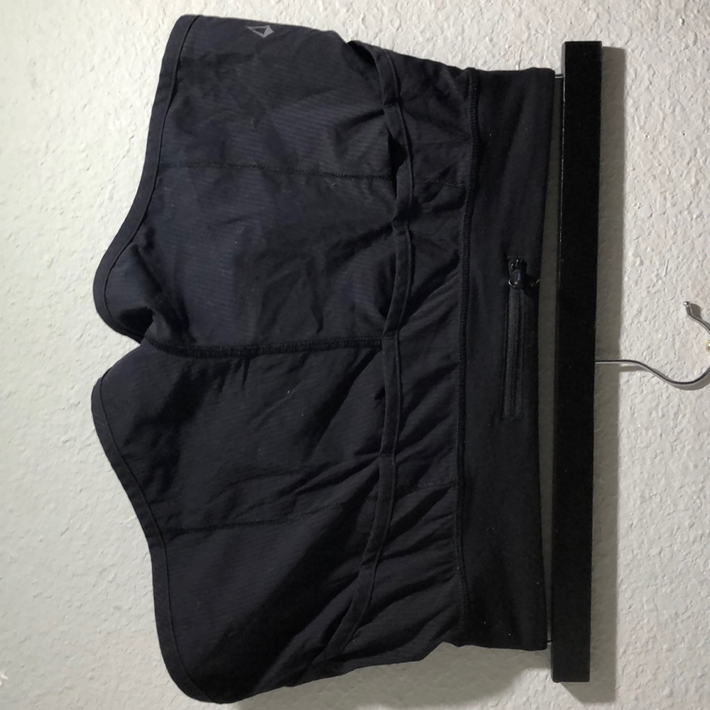 Ivivva  Lululemon run times shorts | size : 14